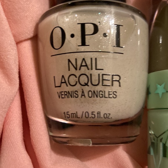 It’s all in the lips!!! - Picture 3 of 7